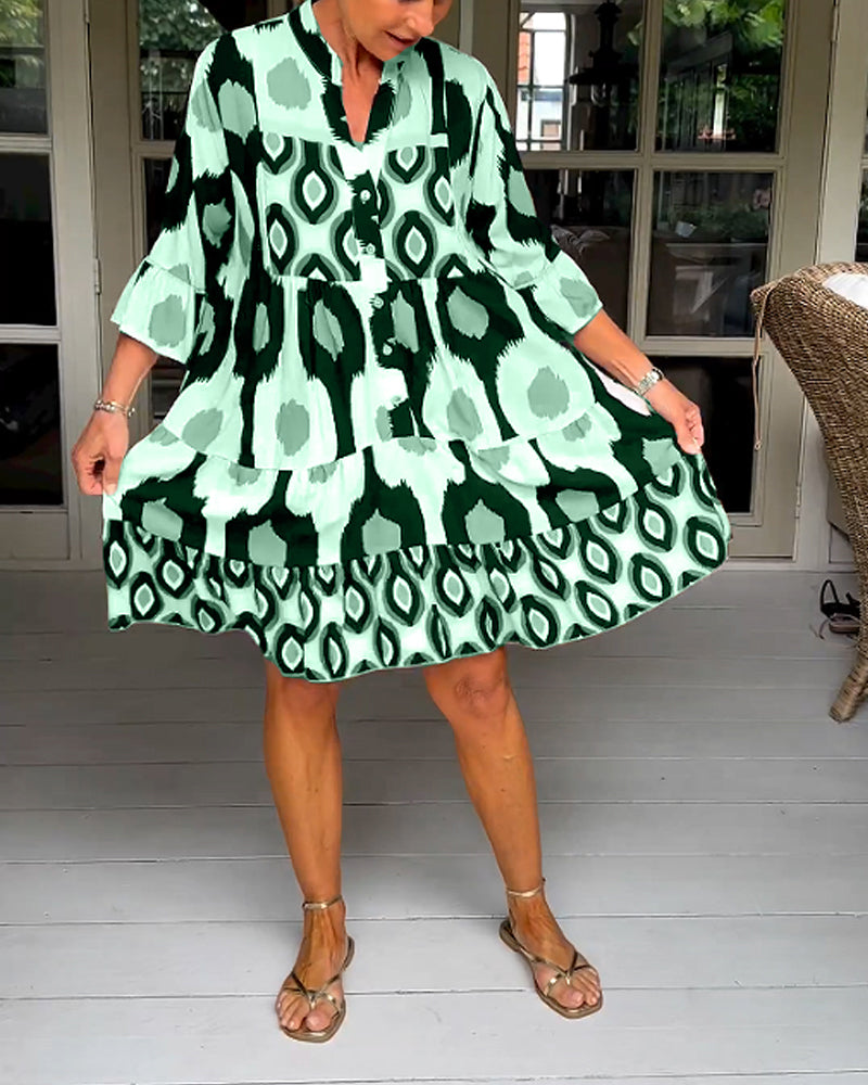 Knælængde Shift Kjole med V-Hals og Løs Pasform